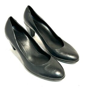 Ecco Womens Shape 55 Pump Size EU 40 US 9 Black Leather Plateau Block Heel Shoe